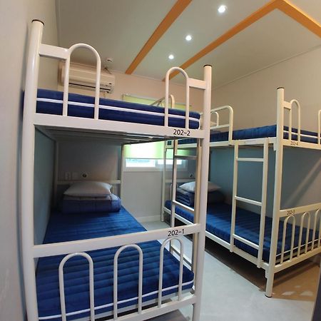 Bomgoro Guesthouse Тегу Екстериор снимка