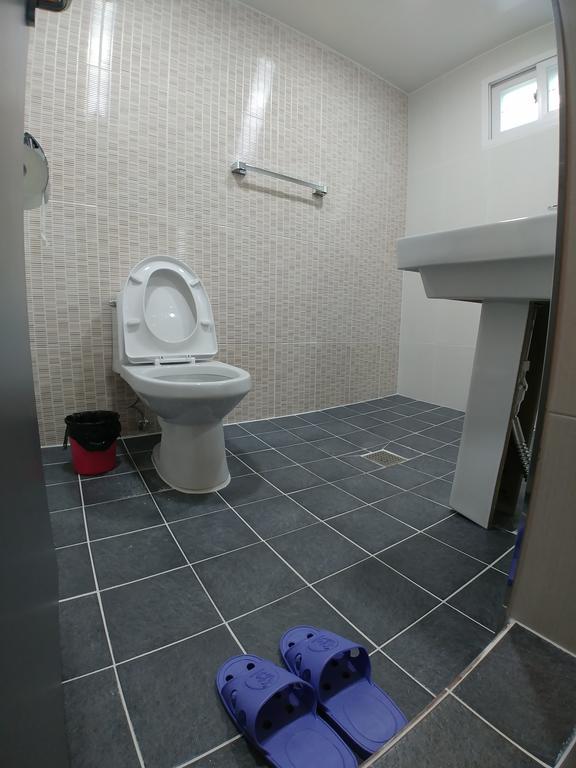 Bomgoro Guesthouse Тегу Екстериор снимка